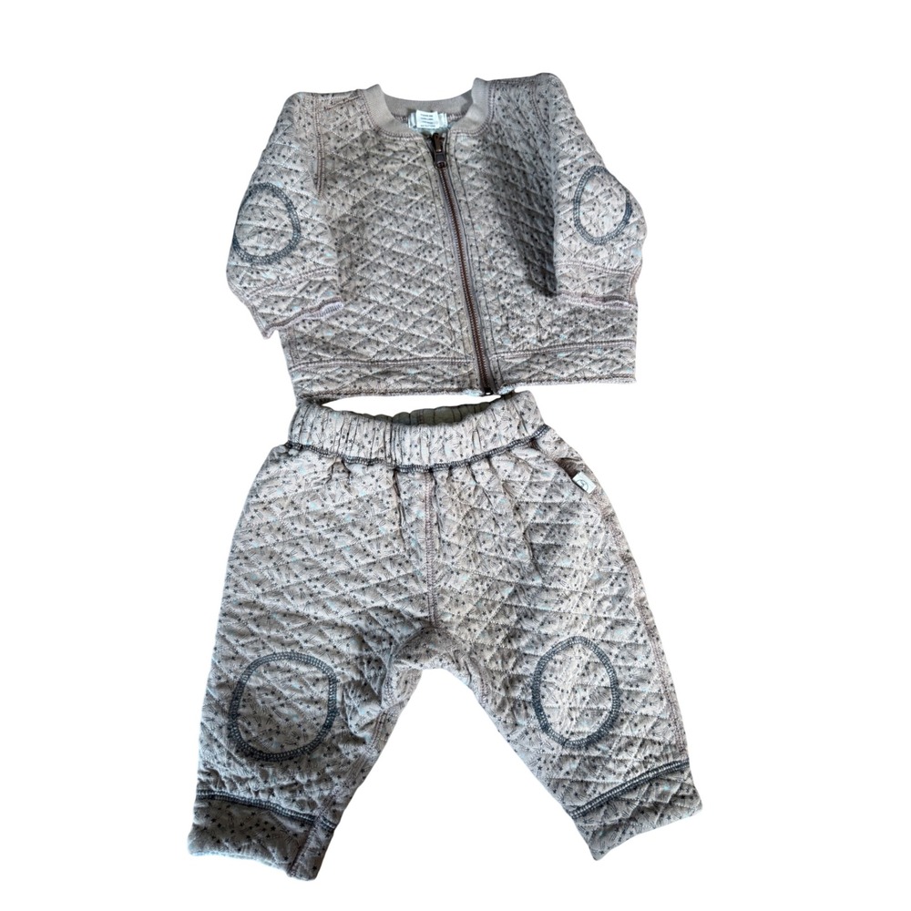 Peek Kids quilted shooting star printed two piece infant outfit